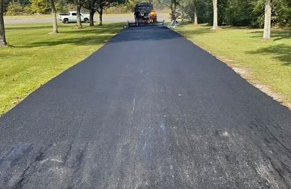 The Benefits of Sealcoating: Preserving Your Asphalt